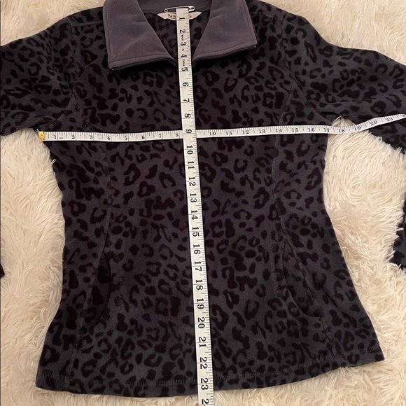 Old Navy Full Zip Fleece Jacket EUC - Picture 6 of 10